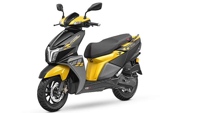 Honda Activa 6G Front Left Three-Quarter