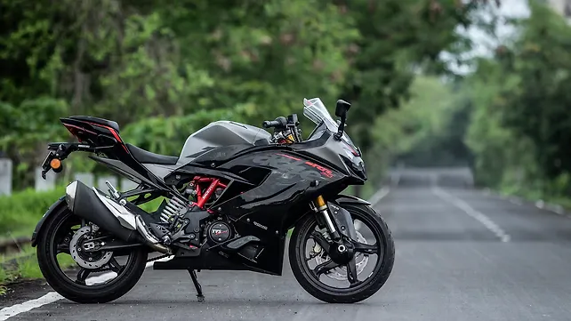 Images of TVS Apache RR310 | Photos of Apache RR310 - BikeWale