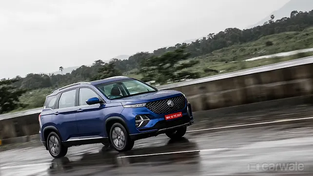 MG Hector Plus [2020-2023] Right Front Three Quarter