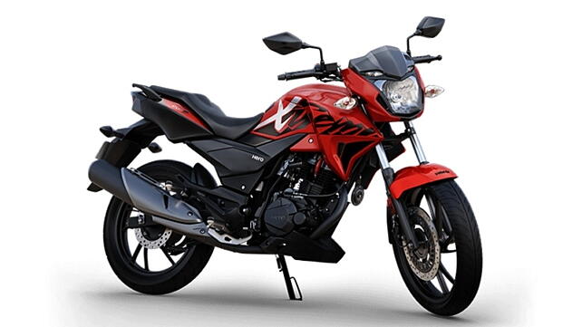 Hero Xtreme 200R Right Front Three Quarter