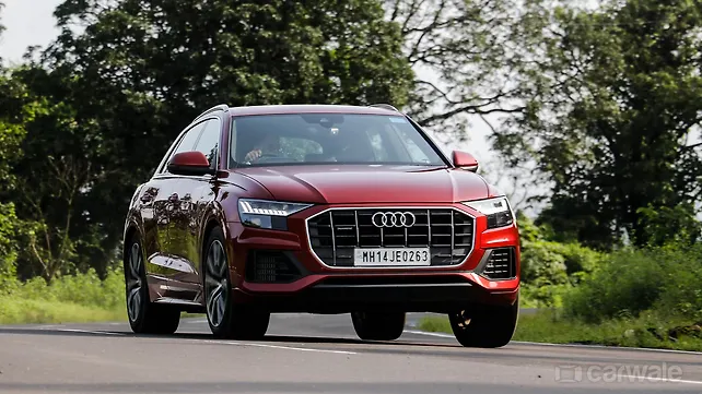 Audi Q8 [2020-2024] Right Front Three Quarter