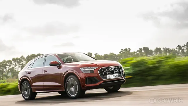 Audi Q8 [2020-2024] Right Front Three Quarter