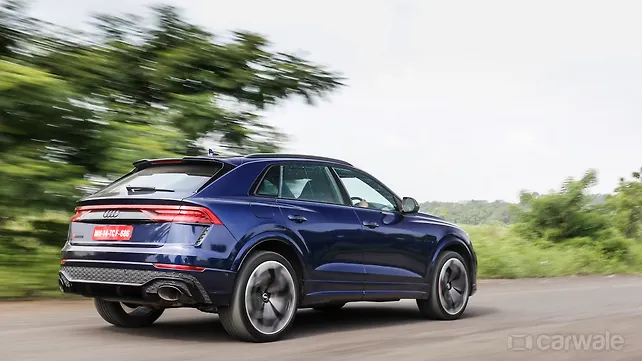 Audi RS Q8 [2020-2025] Right Rear Three Quarter