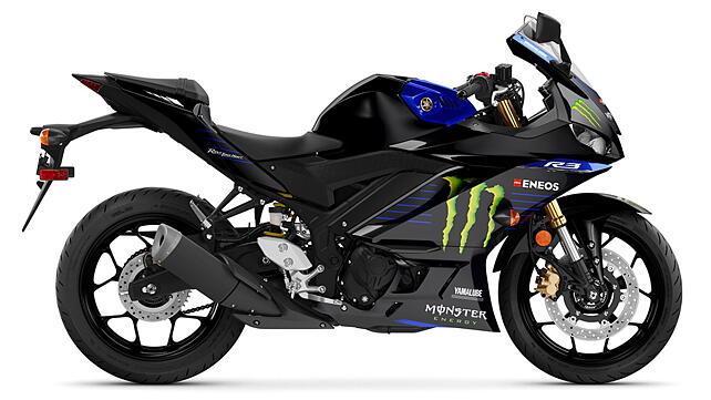 Yamaha YZF R3 Right Side