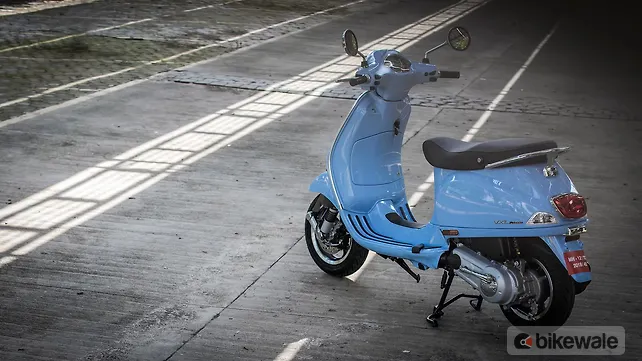 Vespa SXL 150 Rear Left Three-Quarter