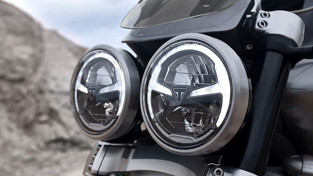 Triumph Rocket 3 Headlamps