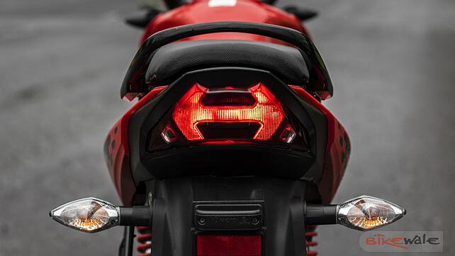 Hero Glamour Tail Light