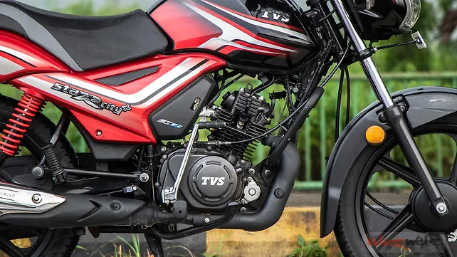 TVS Star City Plus Engine From Right