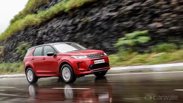 Land Rover Discovery Sport [2020-2022] Right Front Three Quarter