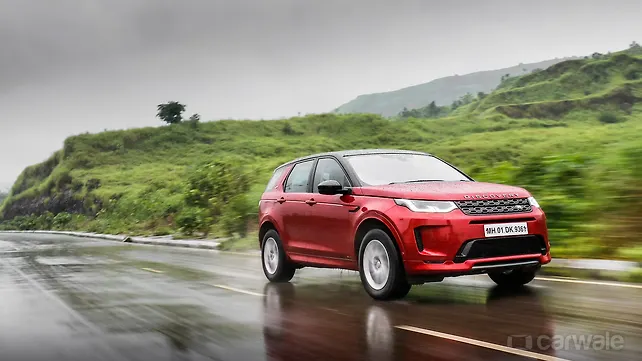 Land Rover Discovery Sport [2020-2022] Right Front Three Quarter