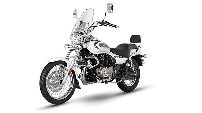 Bajaj Avenger Cruise 220 Left Front Three Quarter