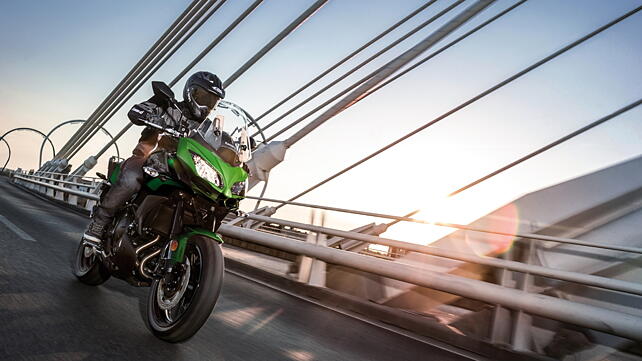 Kawasaki Versys 650 action