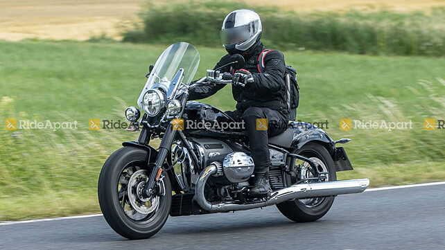 BMW R18 Touring variant spotted