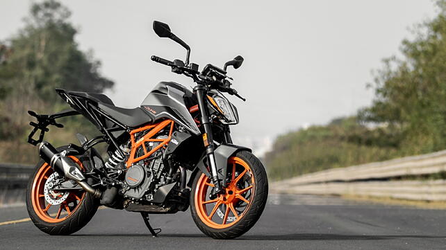 KTM 390 Duke Right Front Three Quarter