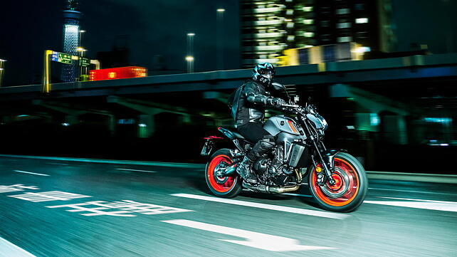 Yamaha MT 09 Action