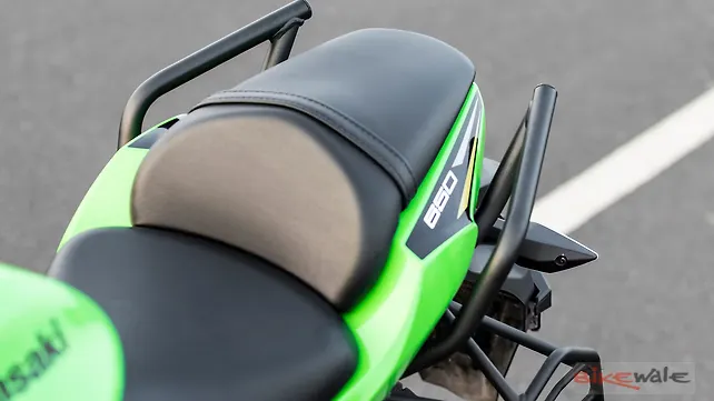 ninja 650r aftermarket seat
