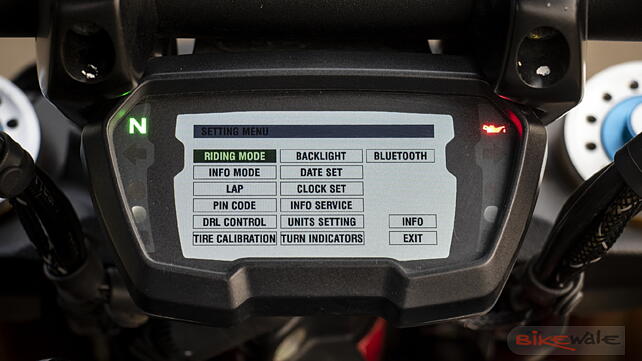 Ducati Diavel 1260 TFT / Instrument Cluster