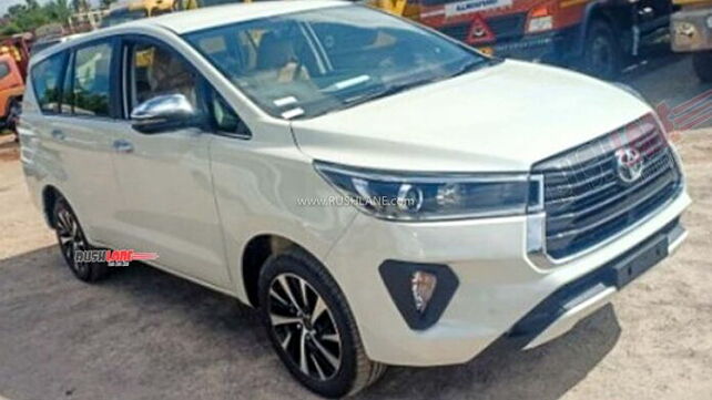 Toyota Innova Crysta facelift spotted at dealer stockyards ahead of official launch