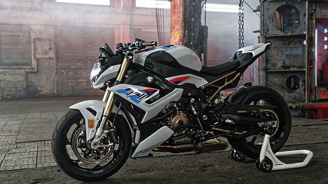 New BMW S1000R: Image Gallery