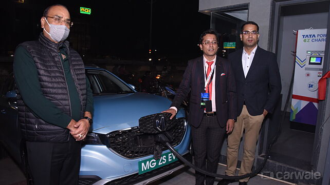 Agra’s first superfast 60 kW charging station inaugurated at MG showroom