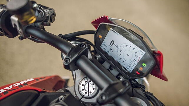 Ducati Monster 821 TFT / Instrument Cluster