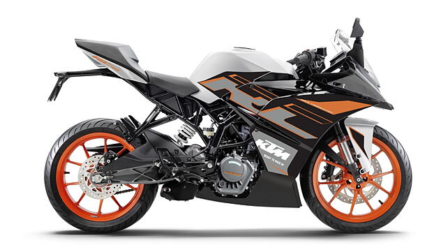 KTM RC 125 Right Side View