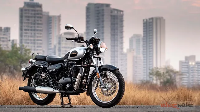 Benelli Imperiale 400 Right Front Three Quarter