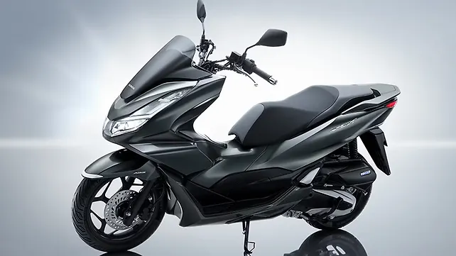 Honda PCX160 maxi-scooter launched; worthy rival to Aprilia SXR160 Honda PCX160 maxi-scooter launched; worthy rival to Aprilia SXR160
