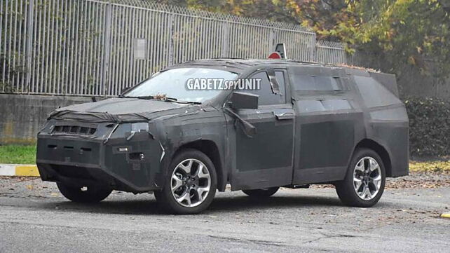 Jeep Compass based seven-seater SUV spied testing