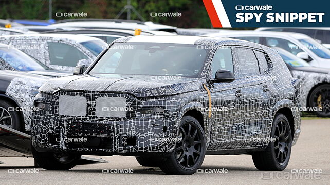 BMW X8 spied alongside the X7 sibling