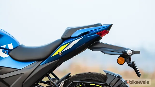 Suzuki Gixxer 250 Seat Suzuki Gixxer 250 Seat