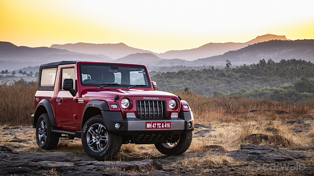 Mahindra Thar Petrol Automatic: Pros and Cons - CarWale