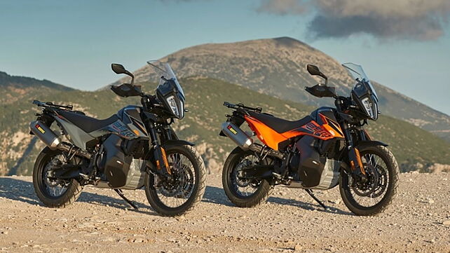 New KTM 890 Adventure spotted