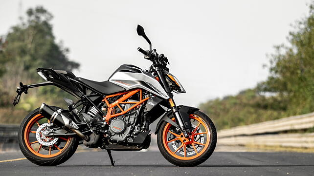 KTM 390 Duke Right Side View