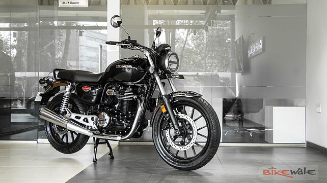 Honda CB350 launched in Japan; called GB350