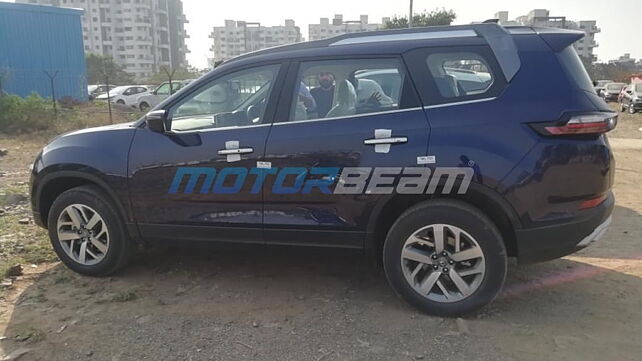 Tata Safari spotted at dealerships ahead of official launch