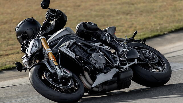 Triumph Speed Triple 1200 RS Left Side View