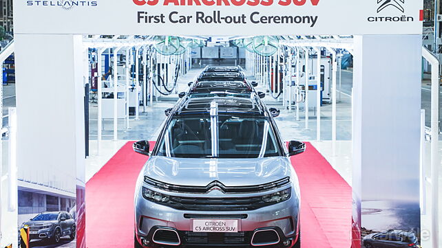 Citroen C5 Aircross production begins; first unit rolls out of the production line