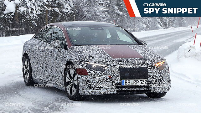 Mercedes-Benz EQS continues testing with lesser camouflage