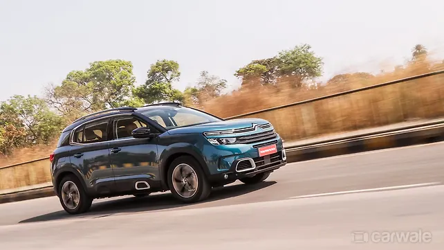 Citroen C5 Aircross [2021-2022] Right Front Three Quarter