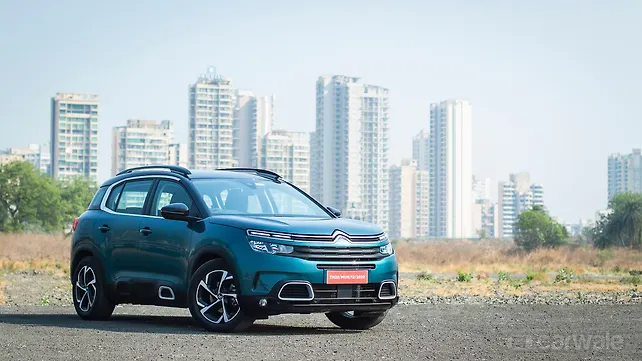 Citroen C5 Aircross [2021-2022] Right Front Three Quarter