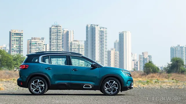 Citroen C5 Aircross [2021-2022] Right Side View