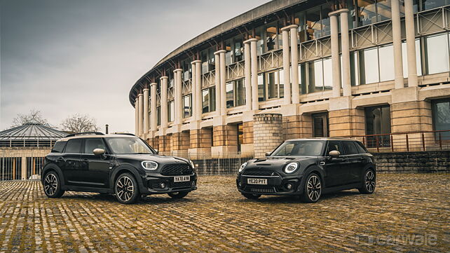 Mini Clubman and Countryman painted sinister black in new Shadow Edition
