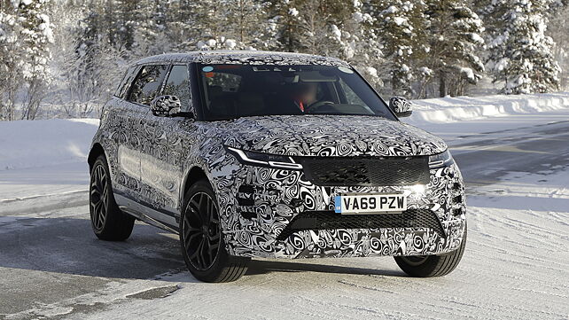 Range Rover Evoque LWB spied testing in the snow