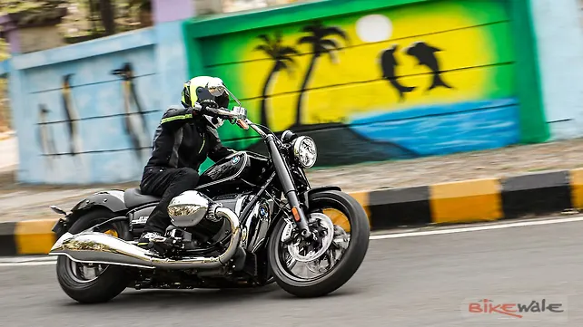 BMW R18 Price - Mileage, Images, Colours | BikeWale