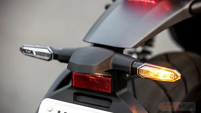 Honda CB350RS turn indicator
