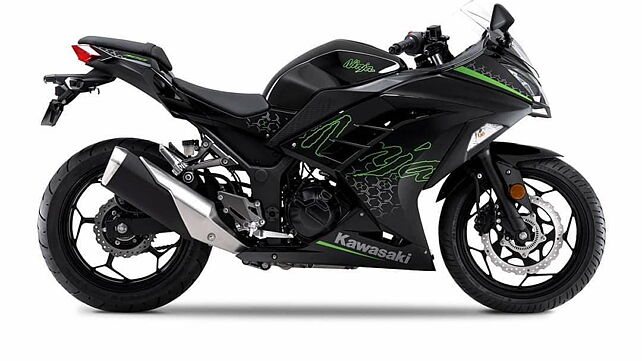 Kawasaki Ninja 300 pre-bookings open on Amazon India