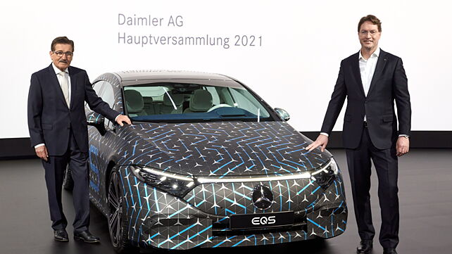 Daimler lays out a plan to accelerate the electric push