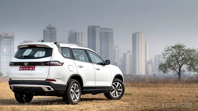 Tata Safari [2021-2023] Right Rear Three Quarter