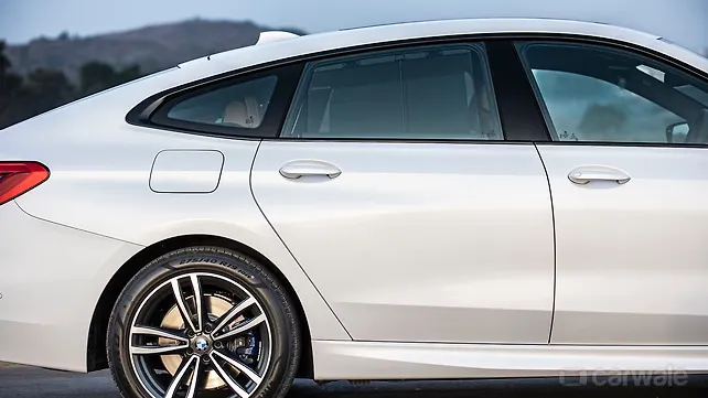 BMW 6 Series GT [2018-2021] Right Side View